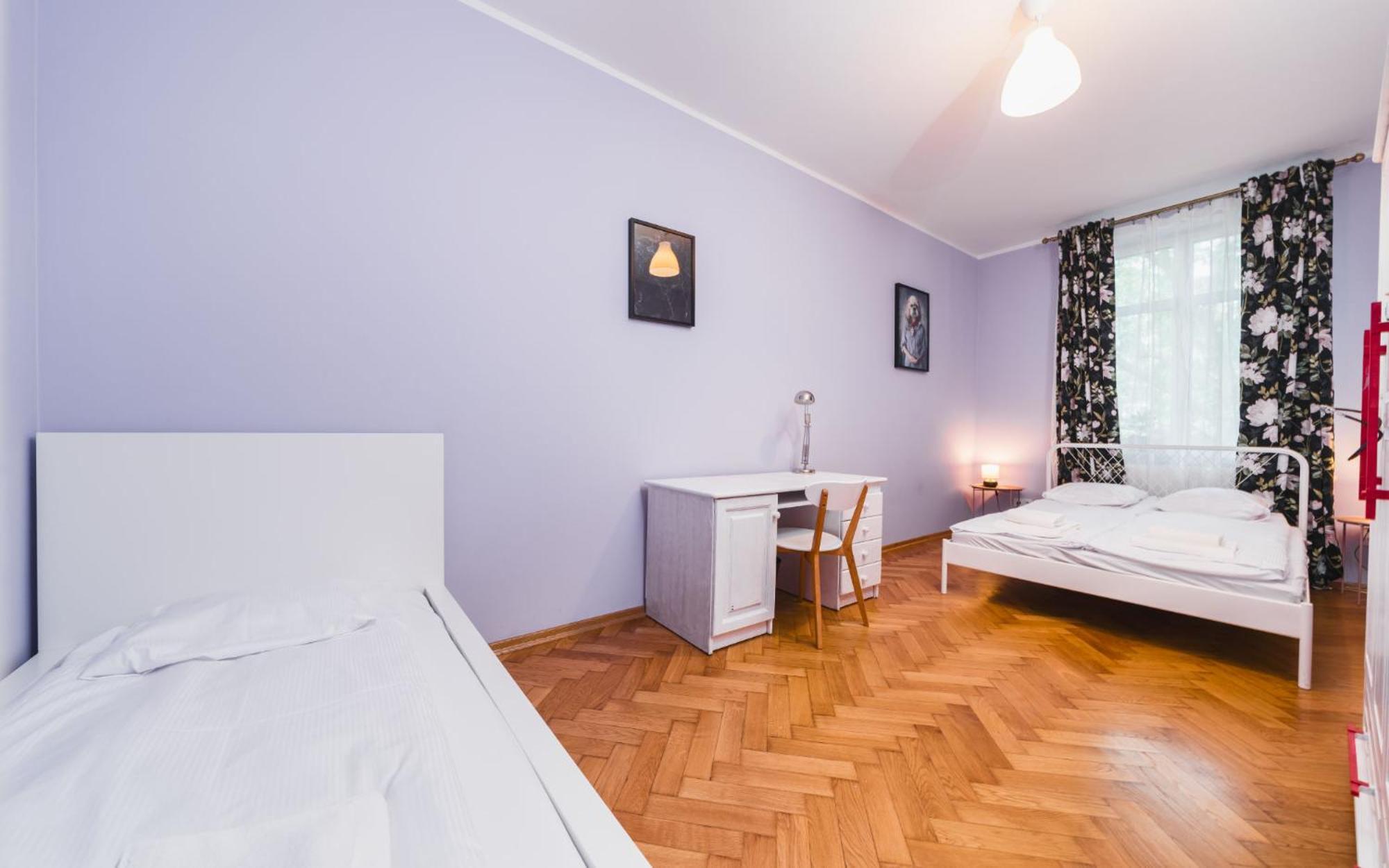 Modern Urban Escape - Old Town Apartment - By Upstairs Krakkó Kültér fotó